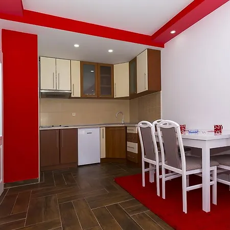 Lazo'S Apartments Охрид Екстериор снимка
