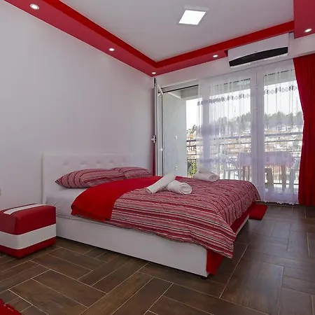 Lazo'S Apartments Охрид Екстериор снимка